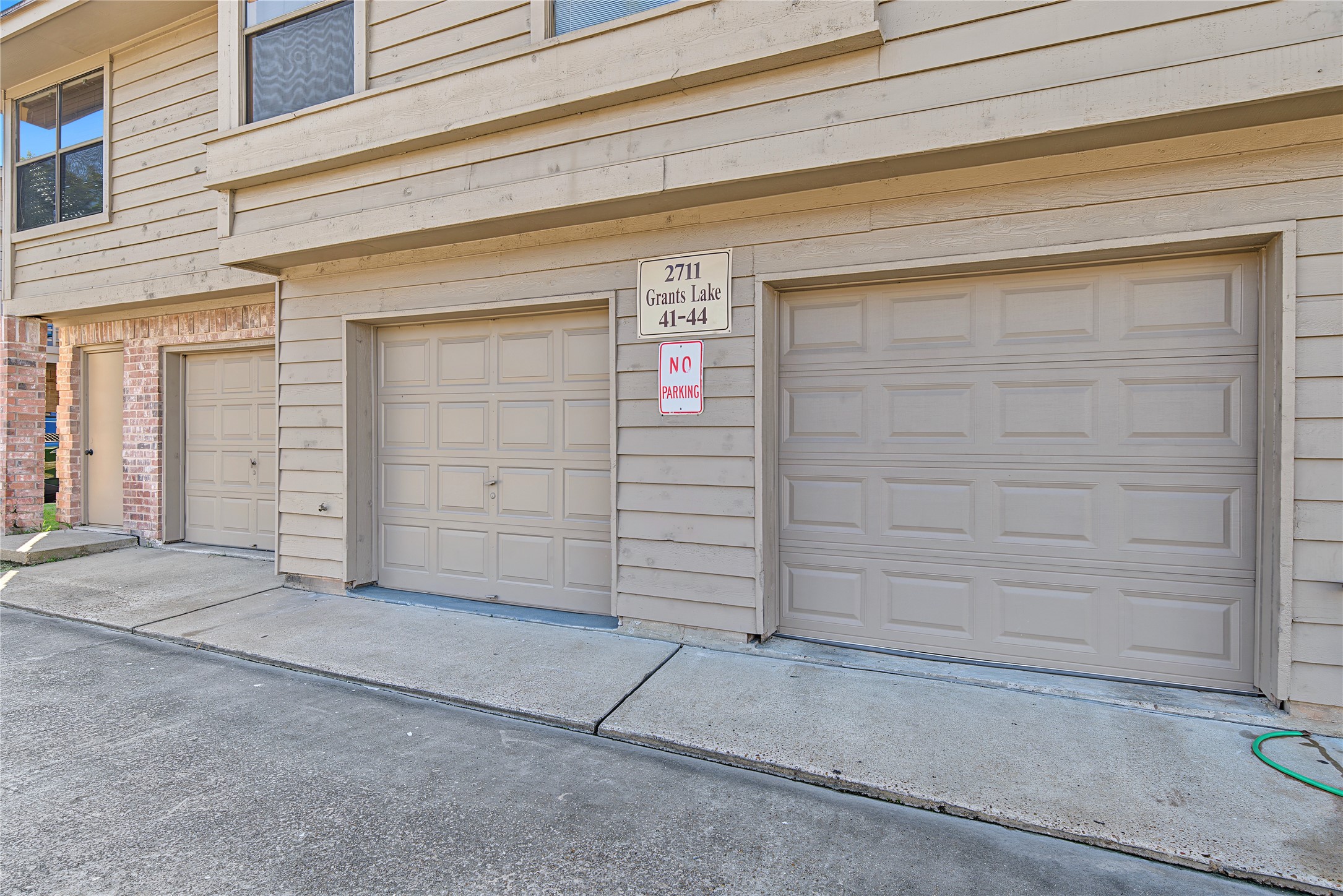 2711 Grants Lake Boulevard, #42, Sugar Land, TX 77479