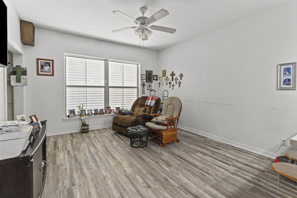2320 Avenue O 1/2, Galveston, TX 77550