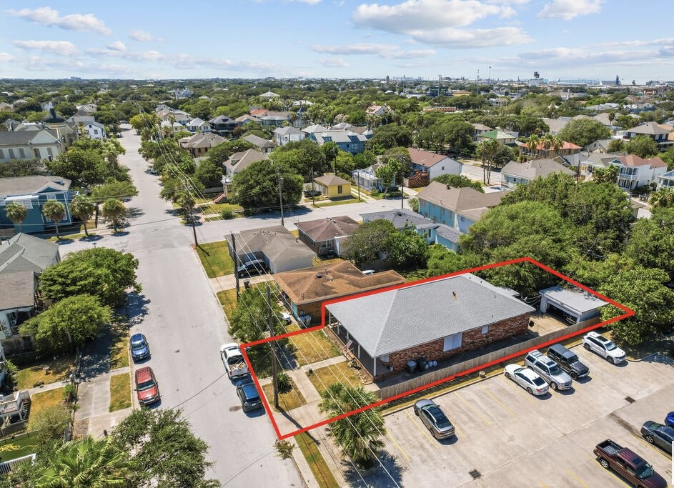 2320 Avenue O 1/2, Galveston, TX 77550