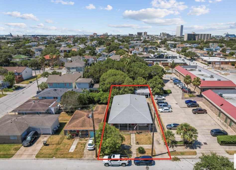 2320 Avenue O 1/2, Galveston, TX 77550