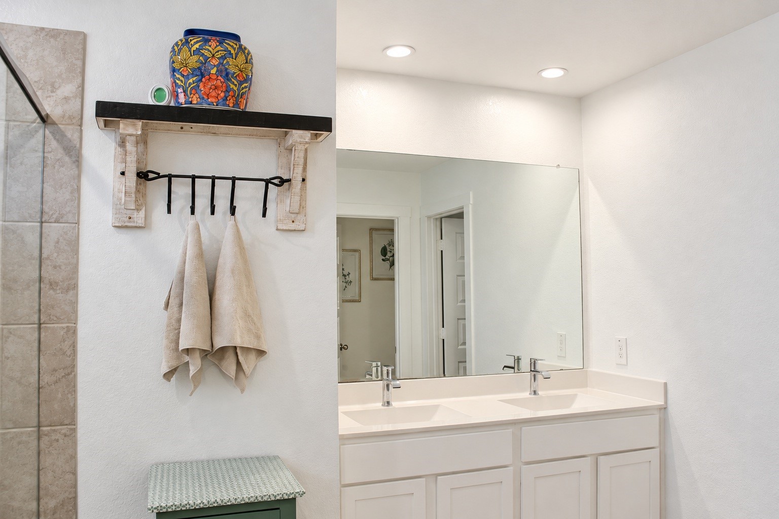 Primary Bathroom Featuring a Double-Sink Vanity