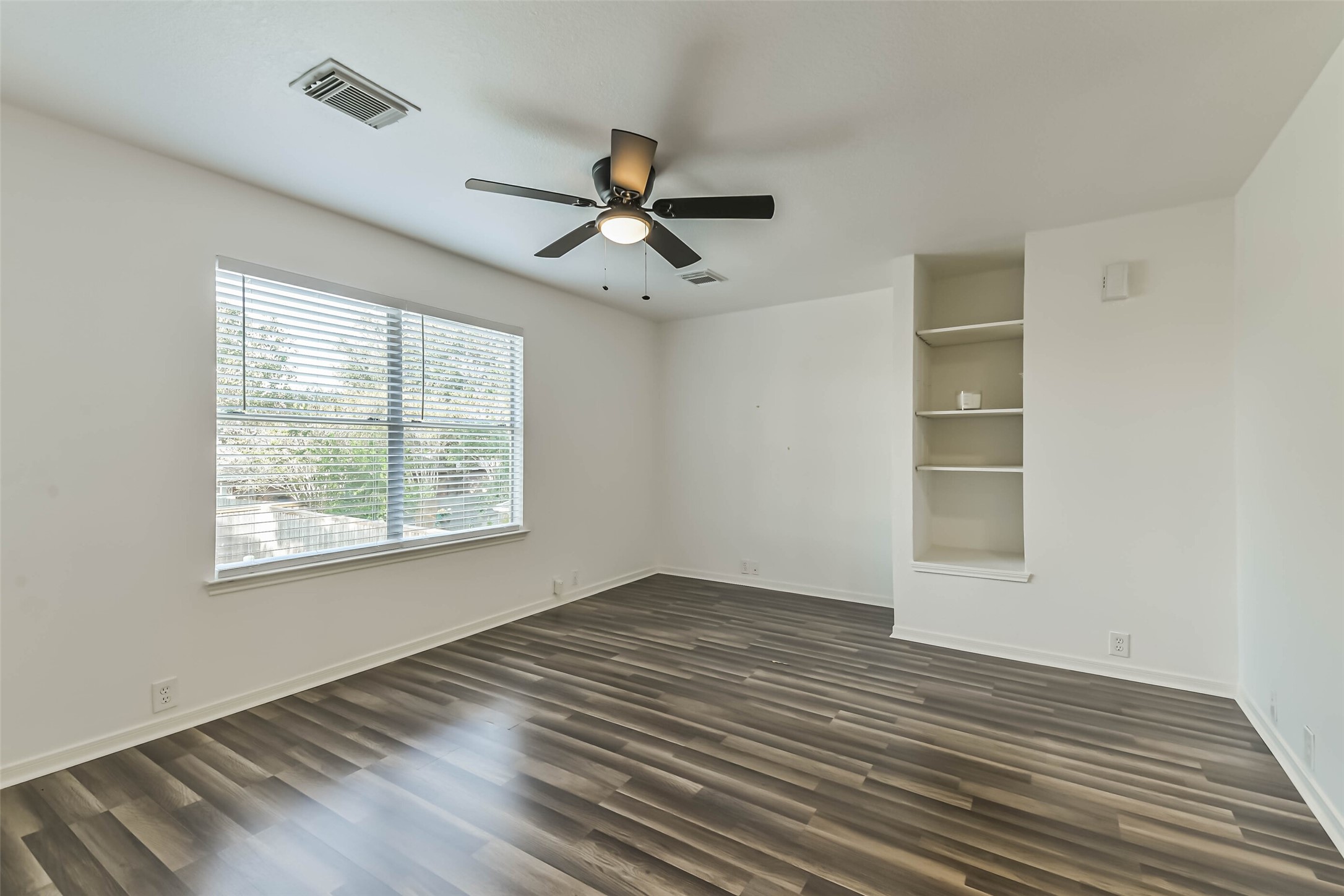 11946 Solon Springs Drive, Tomball, TX 77375