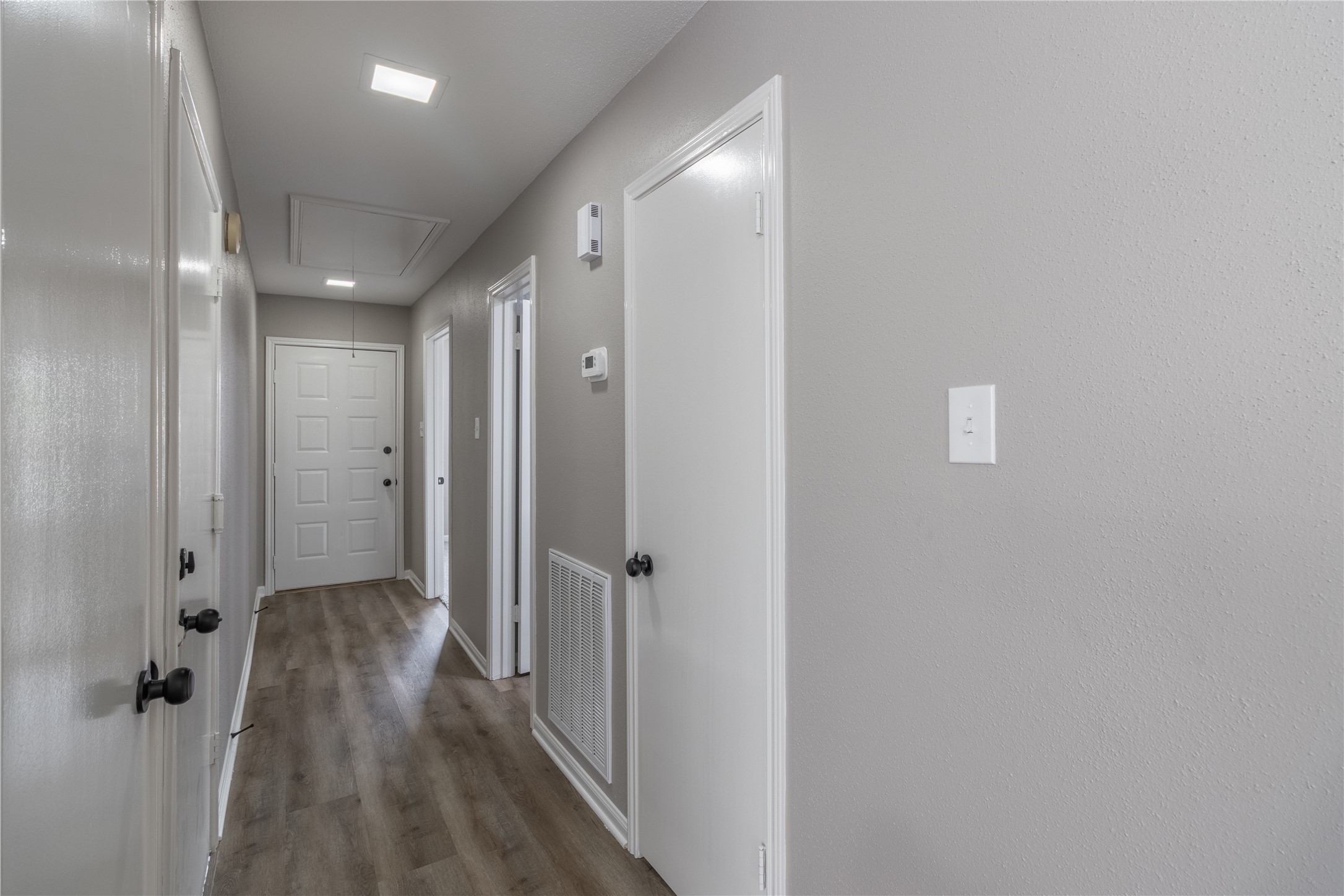 12320 Crest Lake Drive, Houston, TX 77072