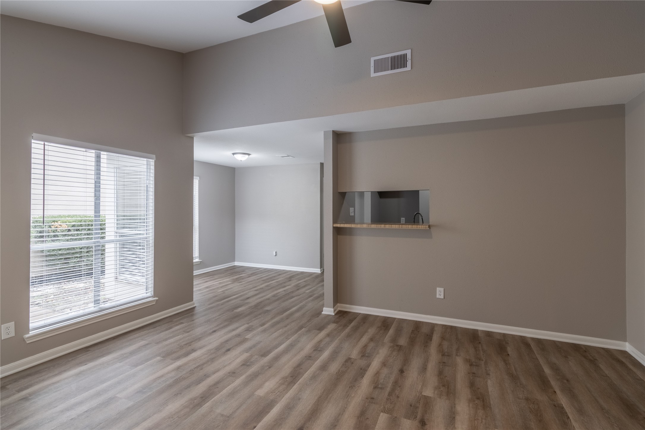 12320 Crest Lake Drive, Houston, TX 77072