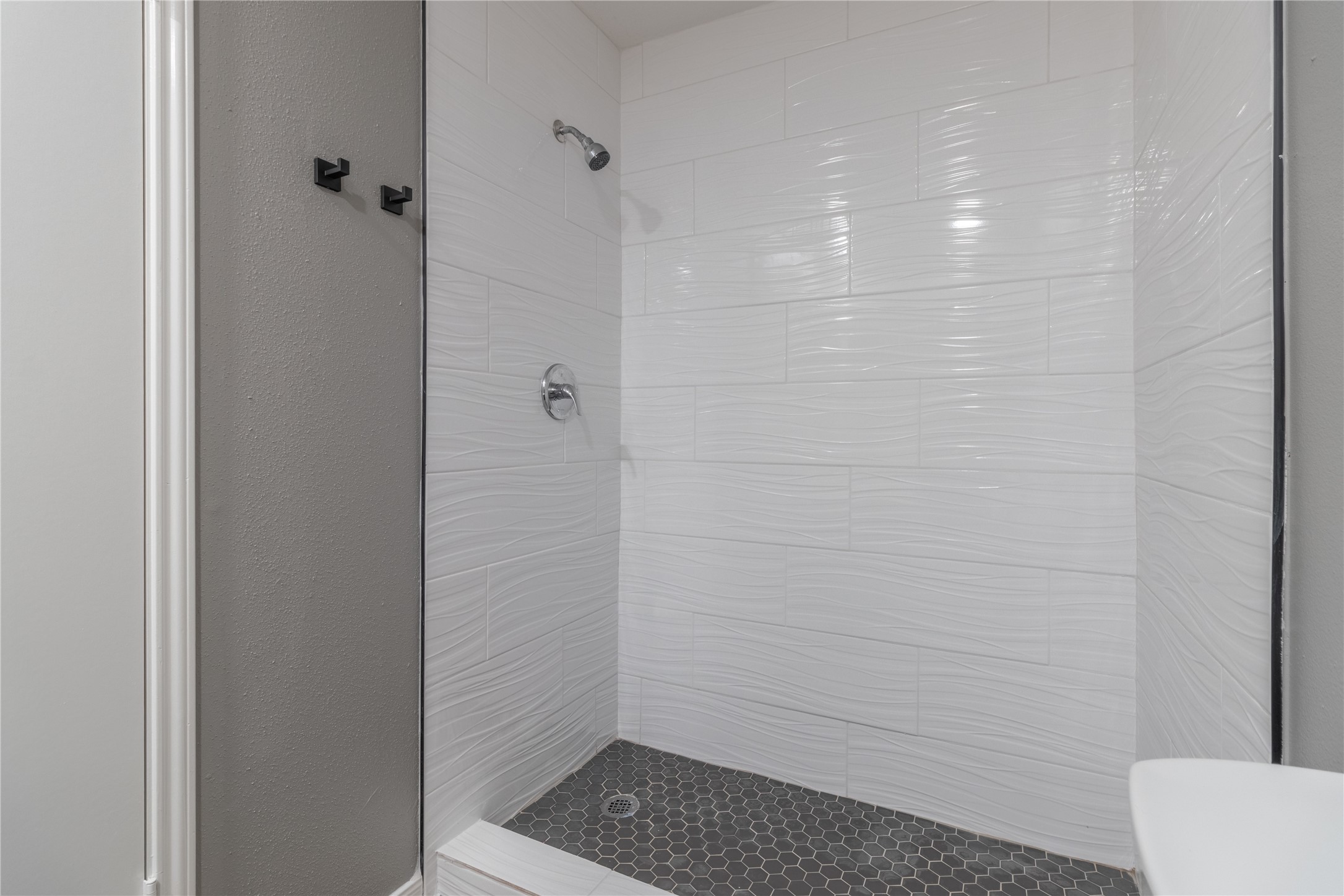 12320 Crest Lake Drive, Houston, TX 77072