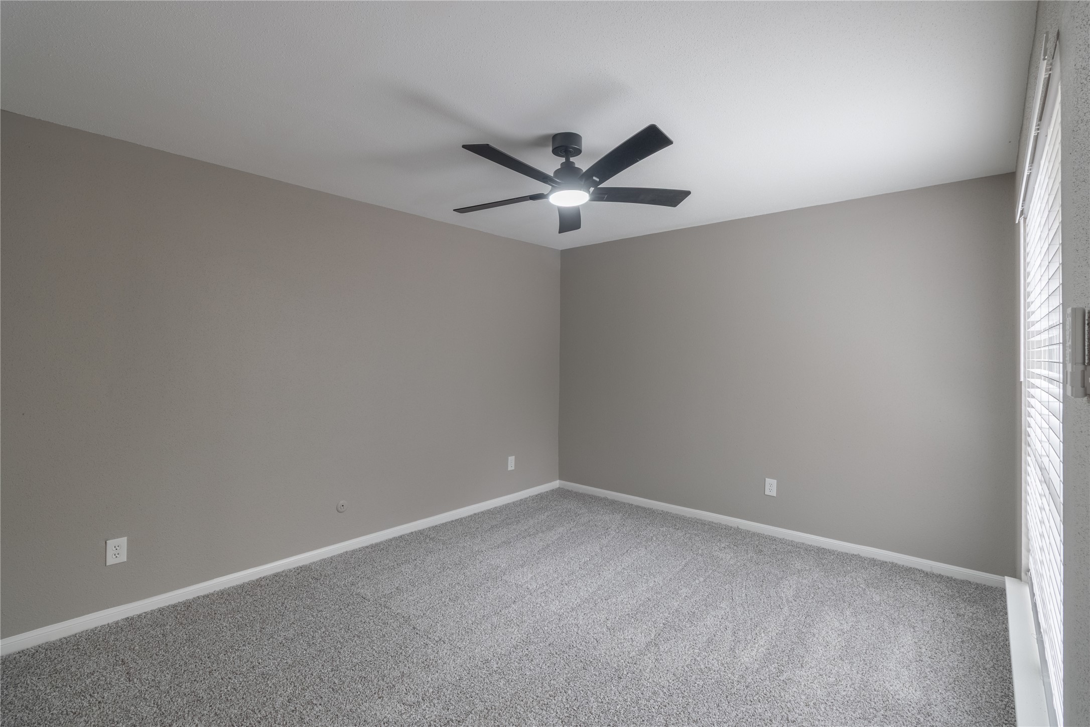 12320 Crest Lake Drive, Houston, TX 77072