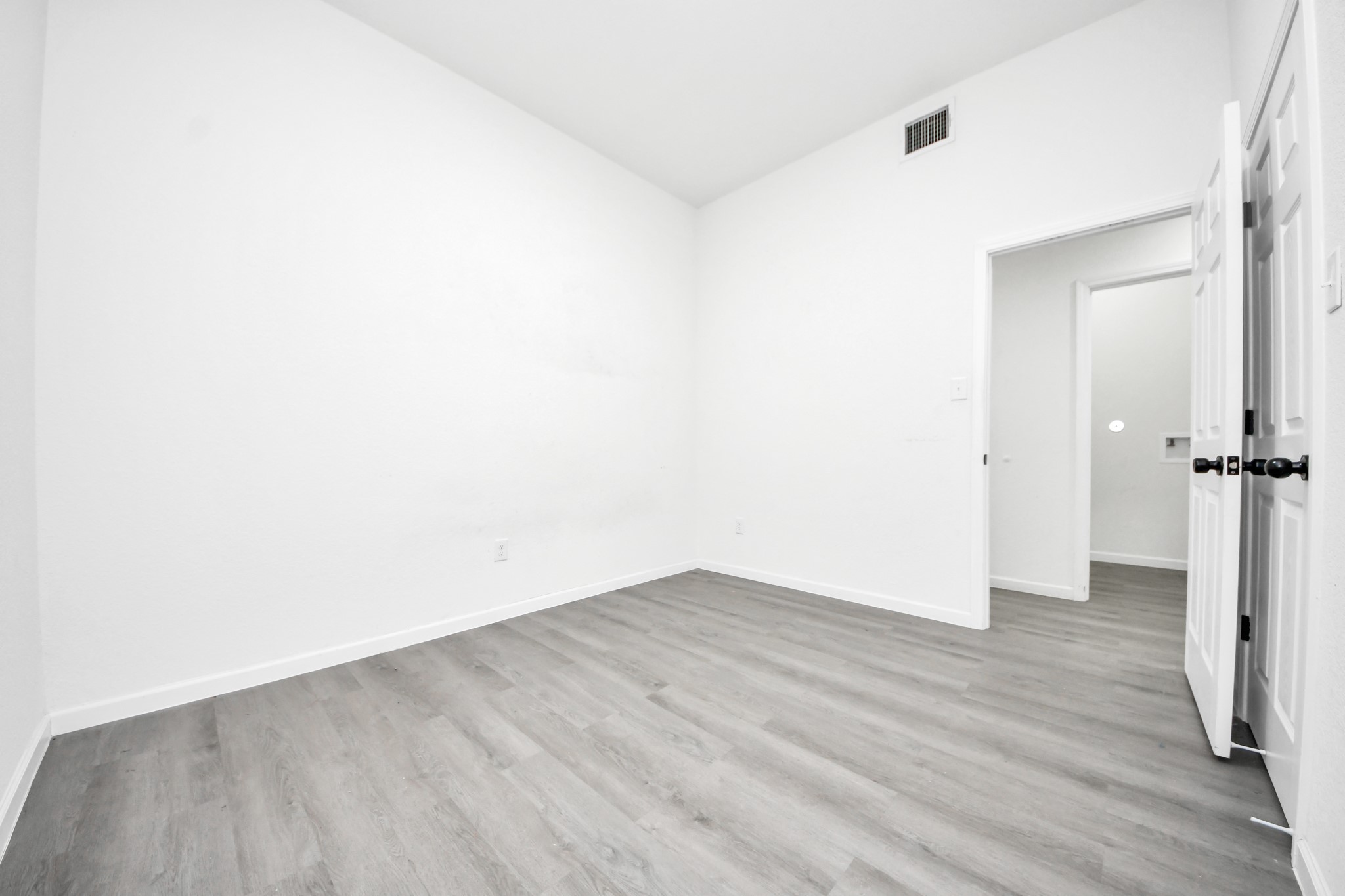 318 Tennessee Street, #AB, Houston, TX 77029