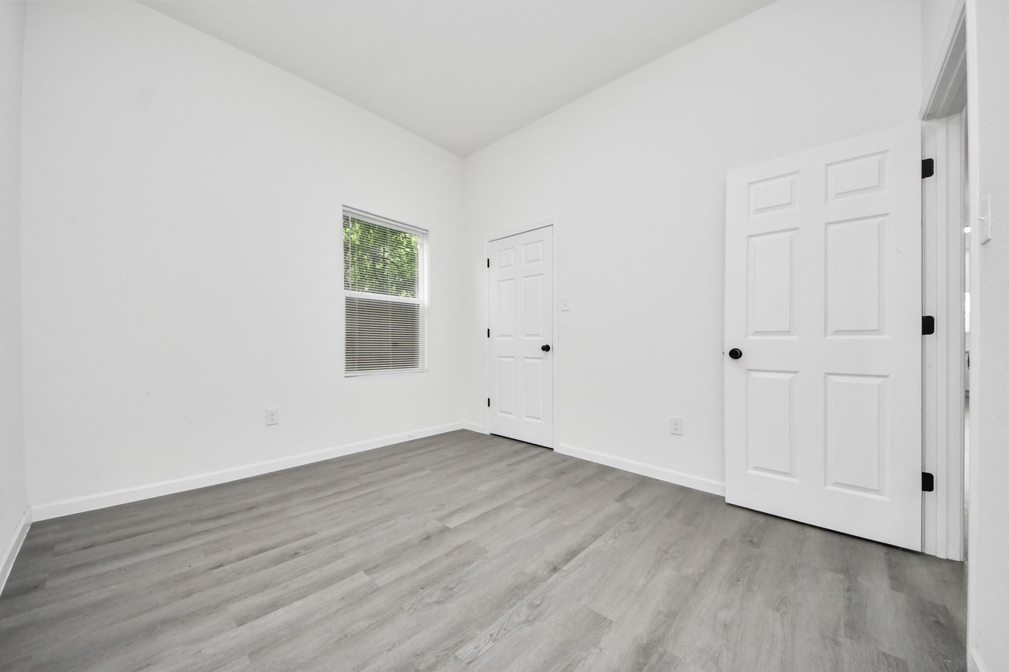 318 Tennessee Street, #AB, Houston, TX 77029
