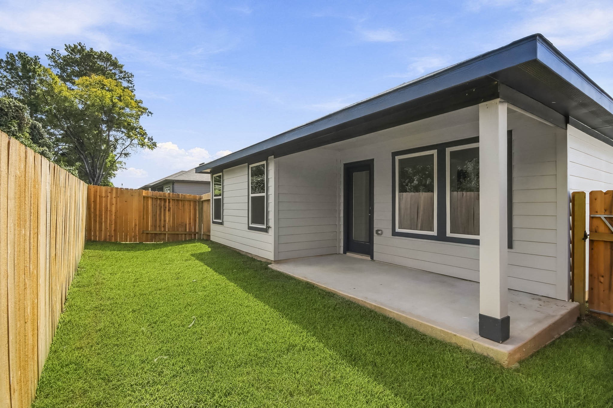 13050 Sorrento Bay Drive, Willis, TX 77318