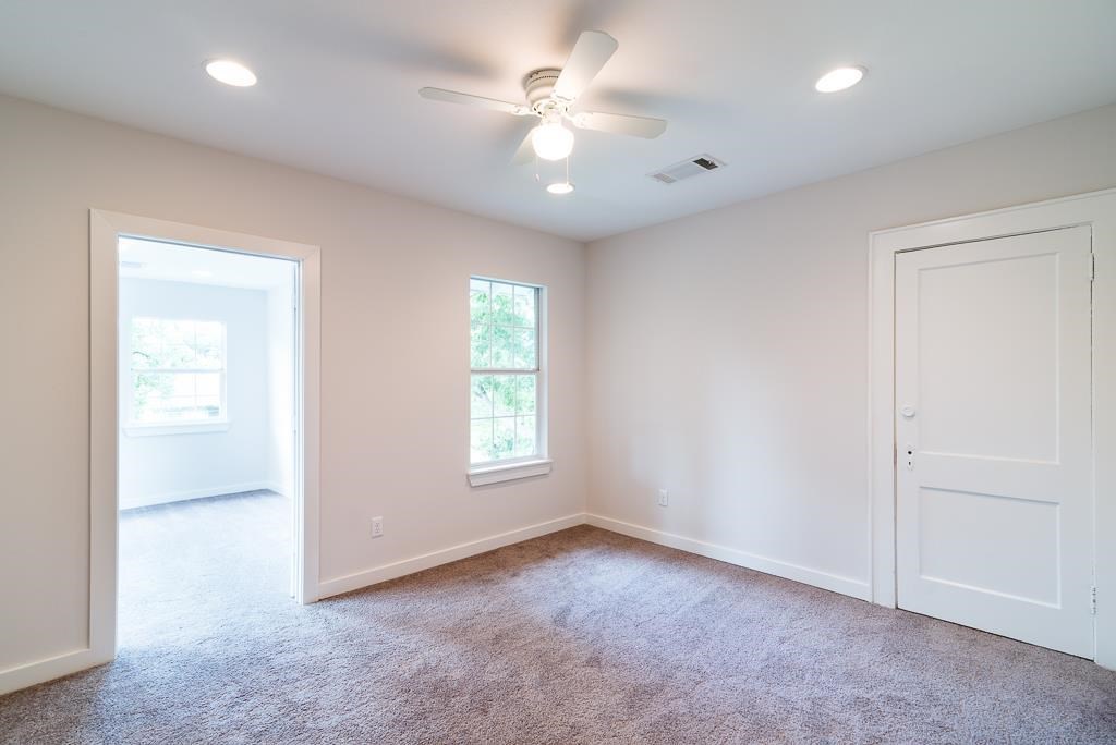 4535 Walker, #B, Houston, TX 77023