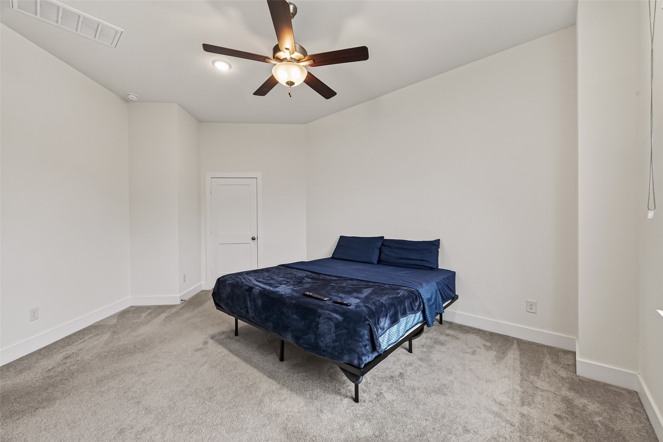7803 Swooping Swallow Lane, Katy, TX 77493