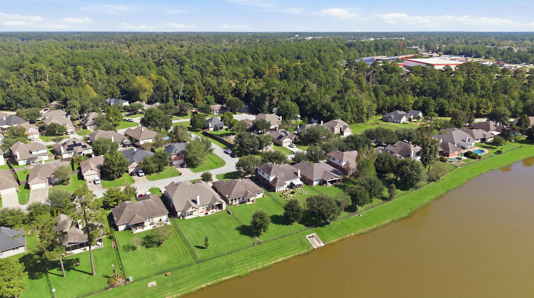 9303 E Lakeside Drive, Magnolia, TX 77354