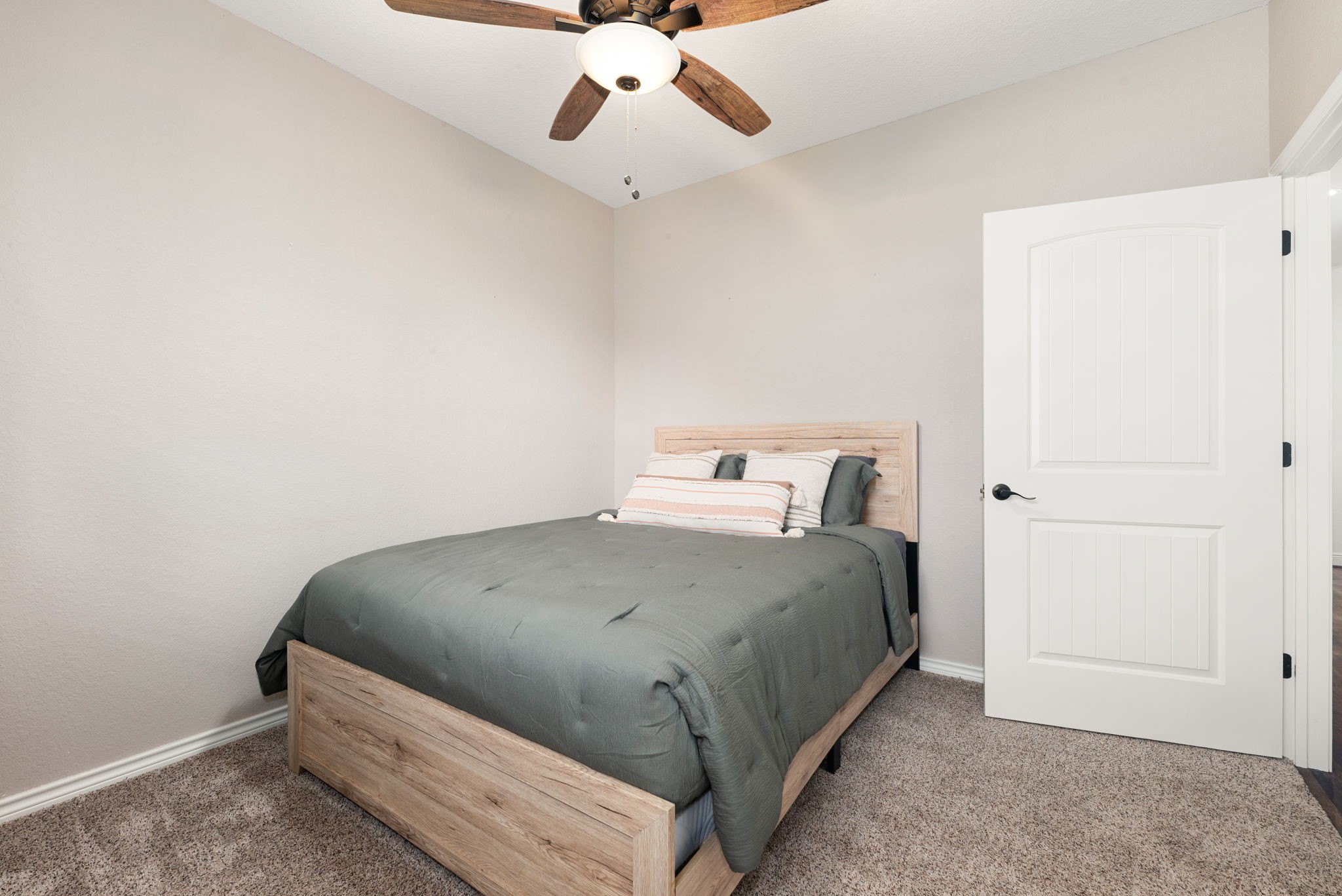 21215 Big Buck Drive, Cleveland, TX 77328