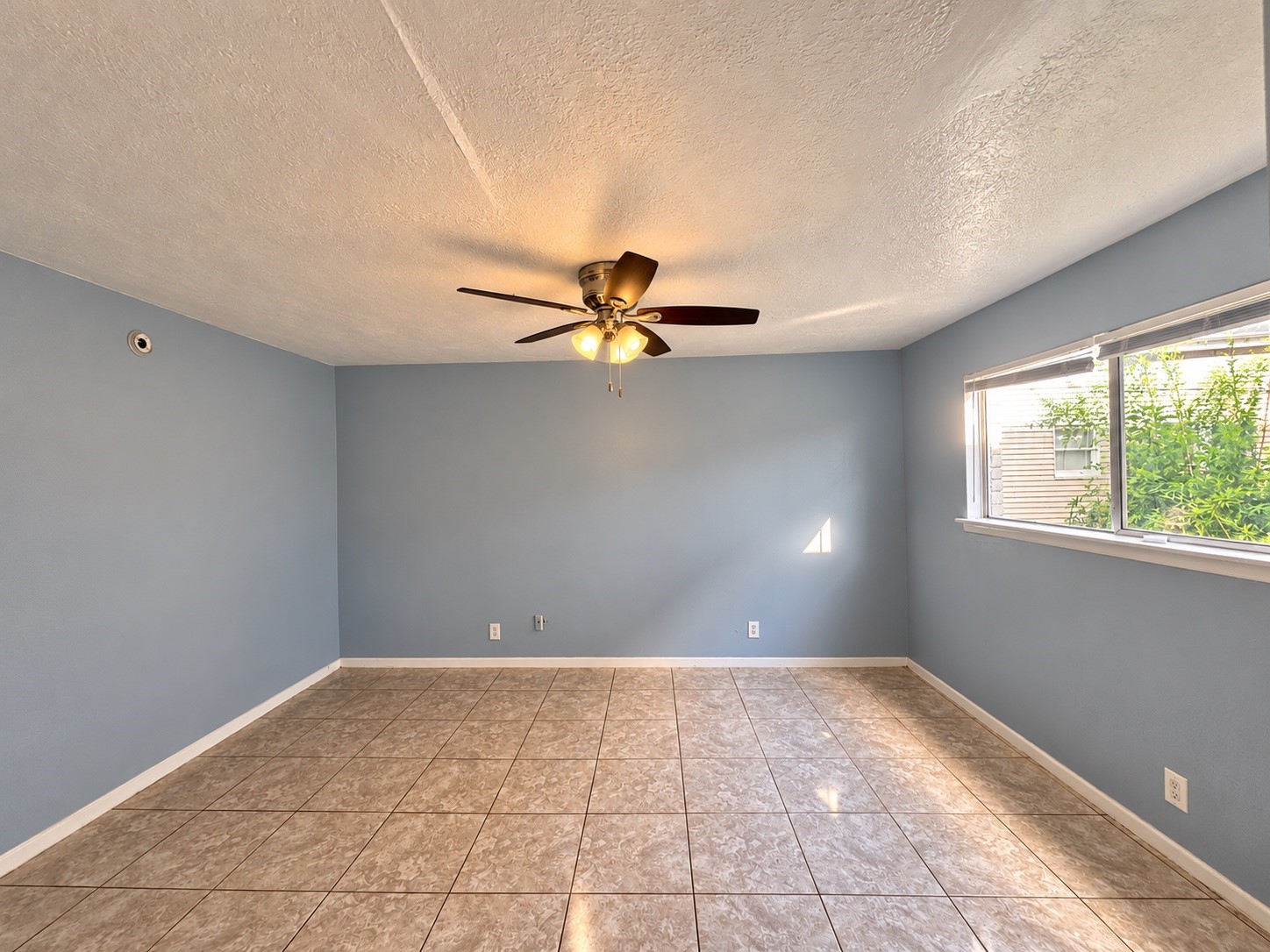3906 Video Street, Dickinson, TX 77539 3906 Video Street, Dickinson, TX 77539
