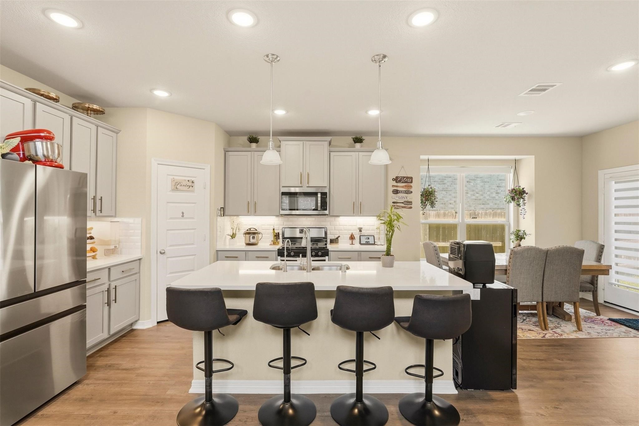 812 Coronado Terrace Lane, Katy, TX 77493