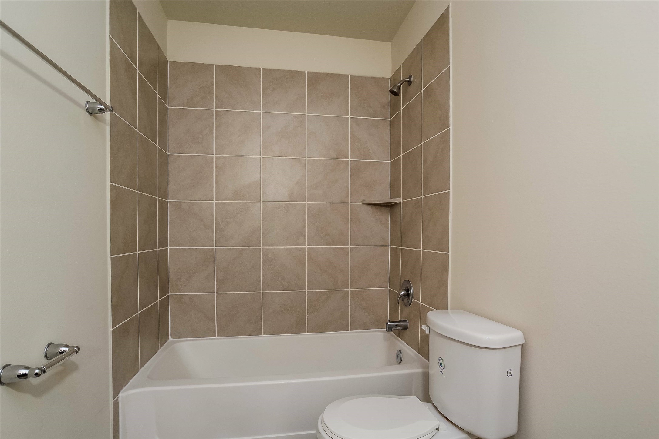 Photos may be representative of the floor plan and not the exact home. Finishes, layout, and features of the actual property for lease may vary.