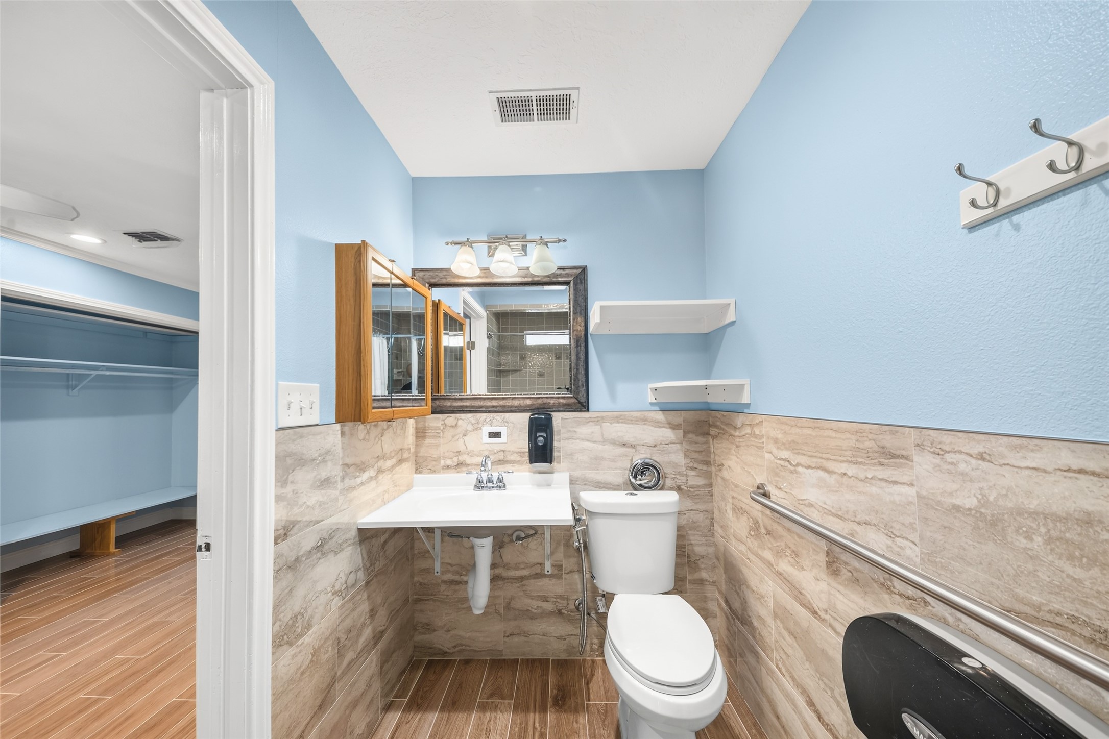 25318 Spring Ridge Drive, Spring, TX 77386