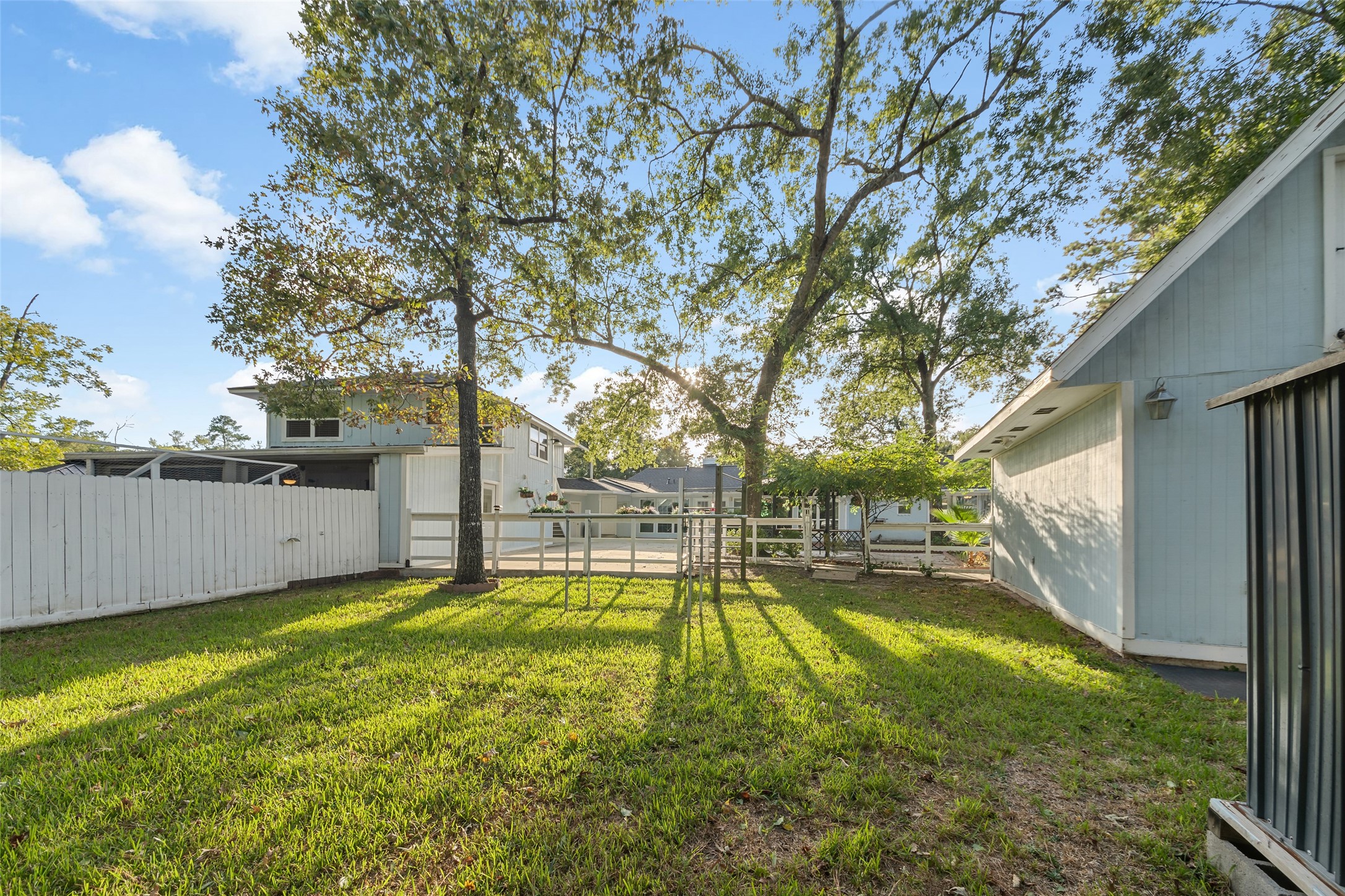 25318 Spring Ridge Drive, Spring, TX 77386 25318 Spring Ridge Drive, Spring, TX 77386
