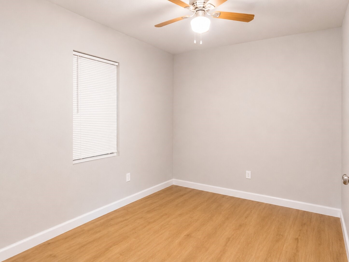 15521 Highway 6, Santa Fe, TX 77517