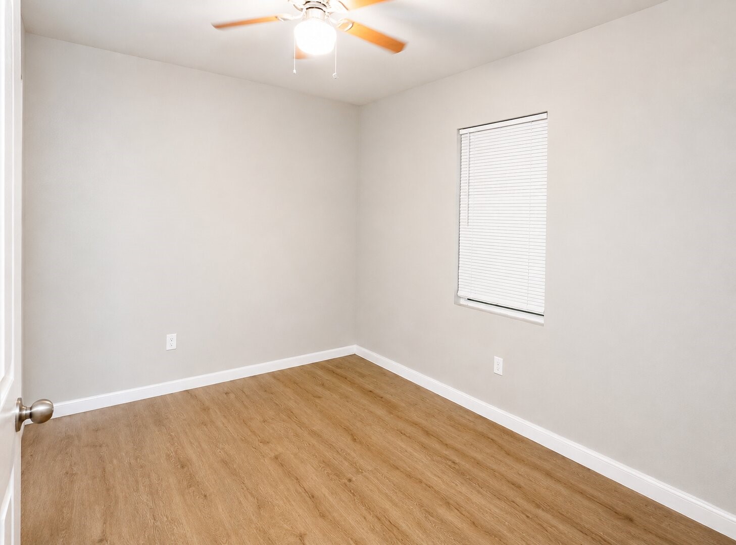 15521 Highway 6, Santa Fe, TX 77517
