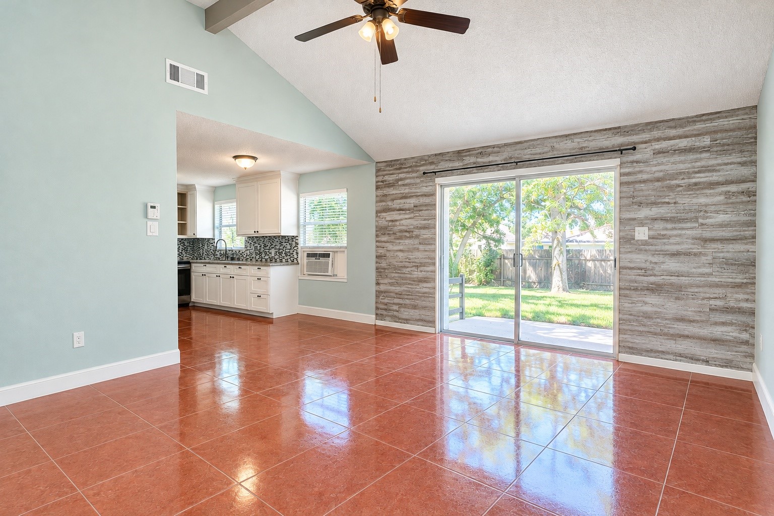 7410 Canary Circle, Texas City, TX 77591