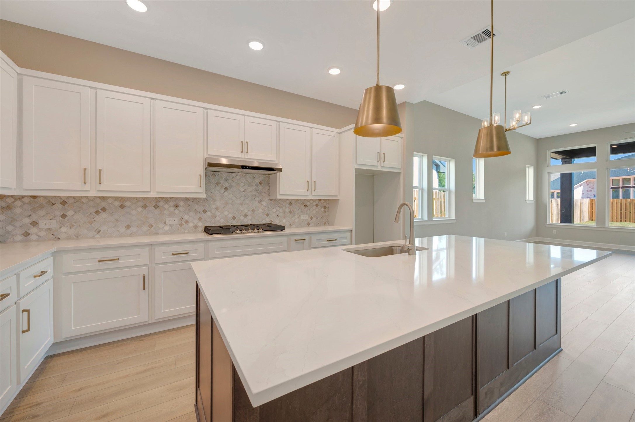 2014 Escobar Street, Montgomery, TX 77316