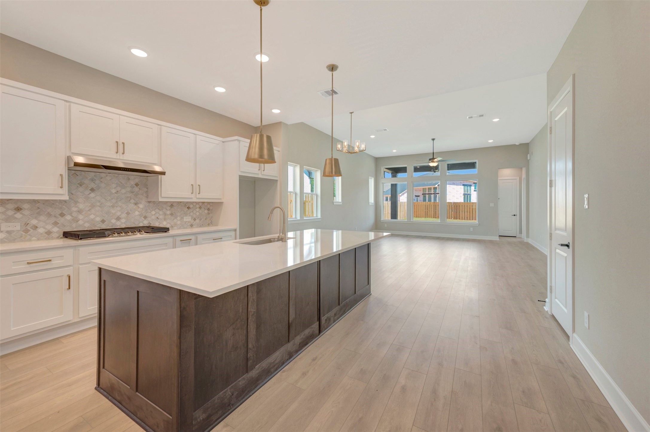 2014 Escobar Street, Montgomery, TX 77316