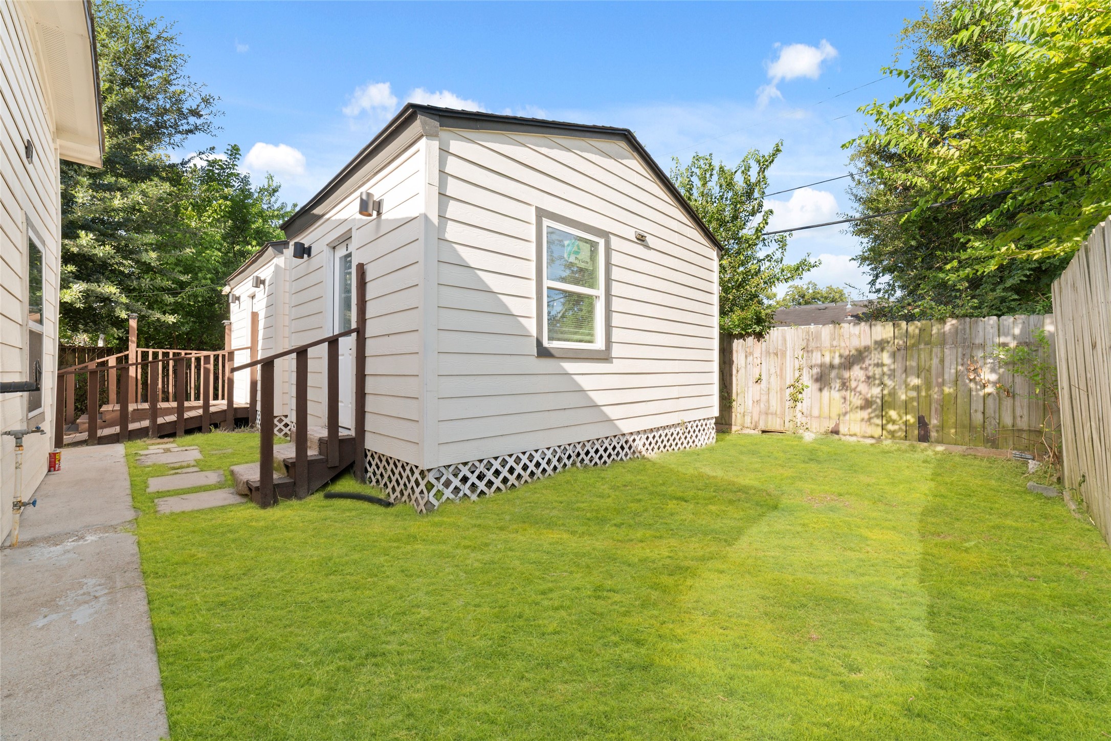 The second dwelling that can be a flex space that suits your needs.