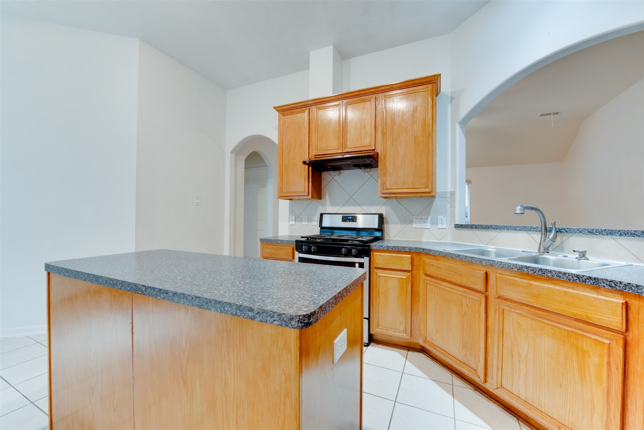 13327 Boxwood Terrace Drive, Houston, TX 77083 13327 Boxwood Terrace Drive, Houston, TX 77083