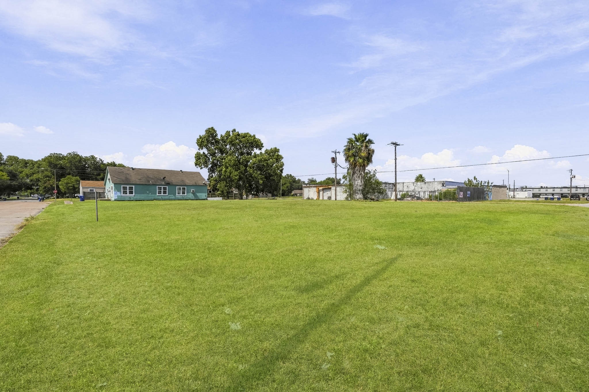 0 6th Avenue N, Texas City, TX 77590