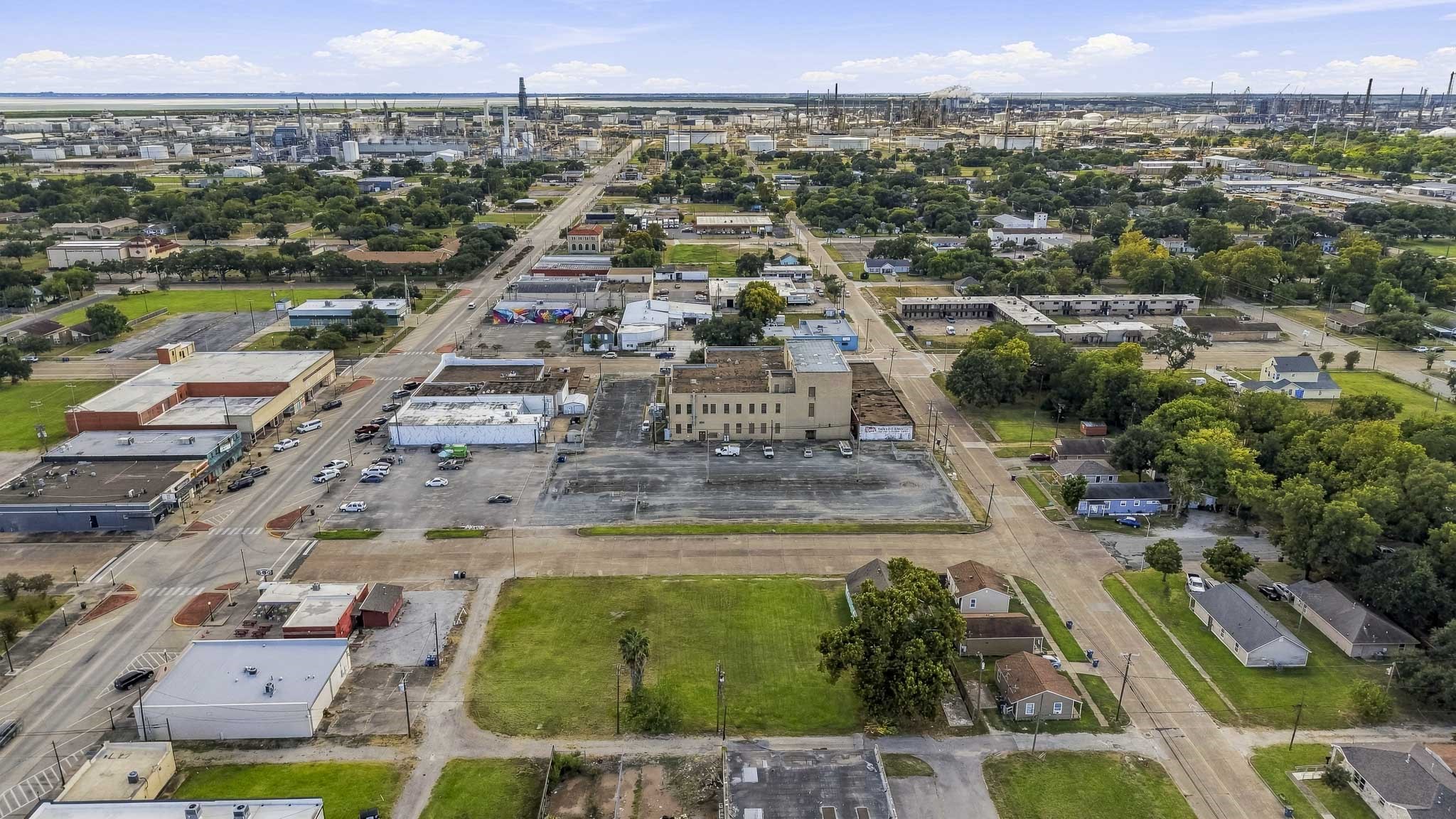 0 6th Avenue N, Texas City, TX 77590