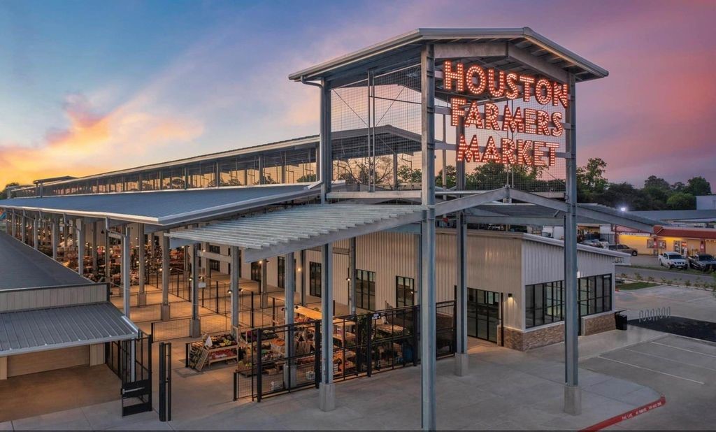 Farmers Market in Houston Heights