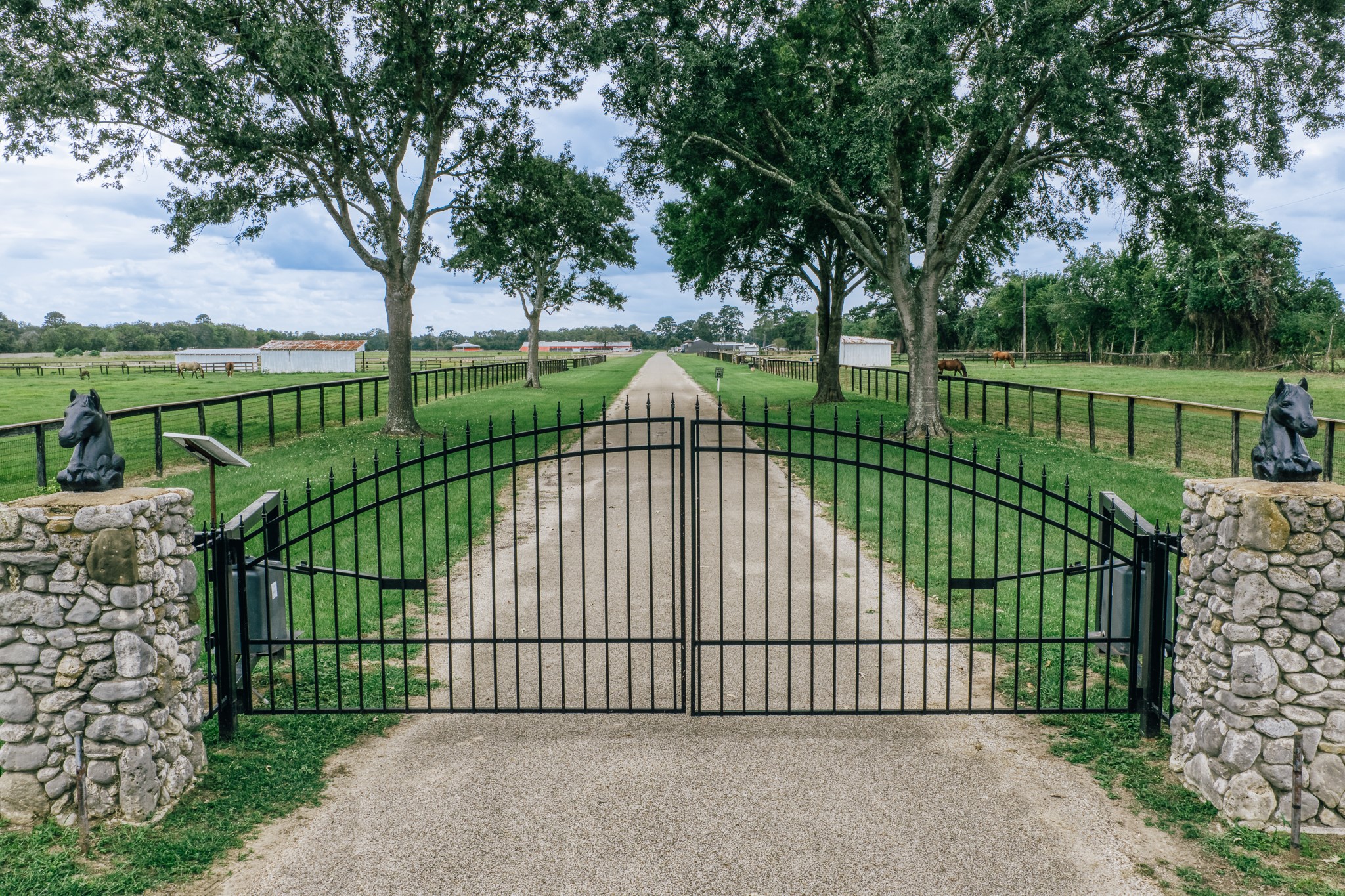 32711 Old Hempstead Road, Magnolia, TX 77355 32711 Old Hempstead Road, Magnolia, TX 77355