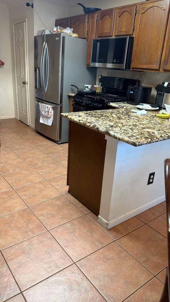 1122 Wentworth Drive, Pearland, TX 77584