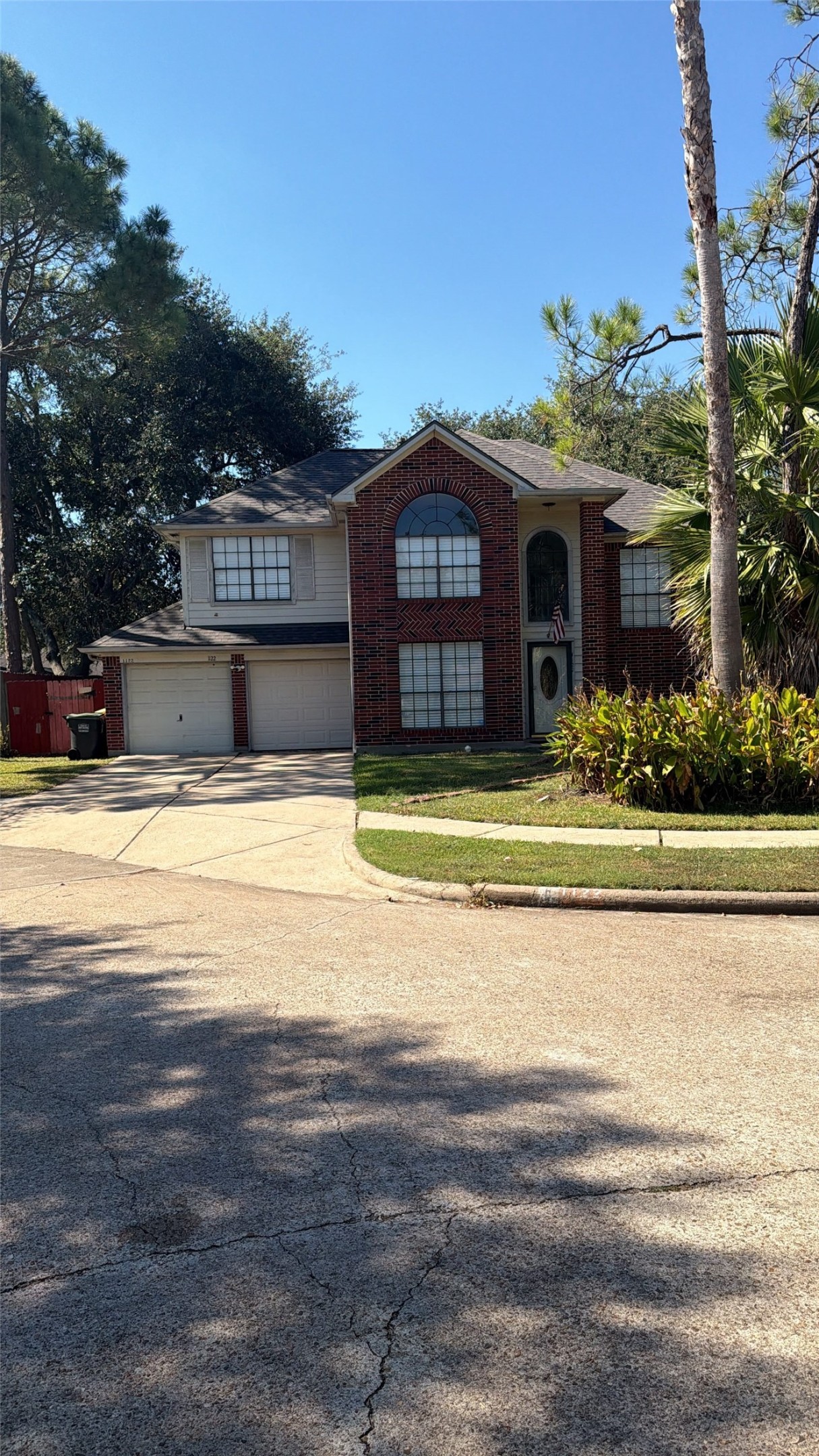 1122 Wentworth Drive, Pearland, TX 77584
