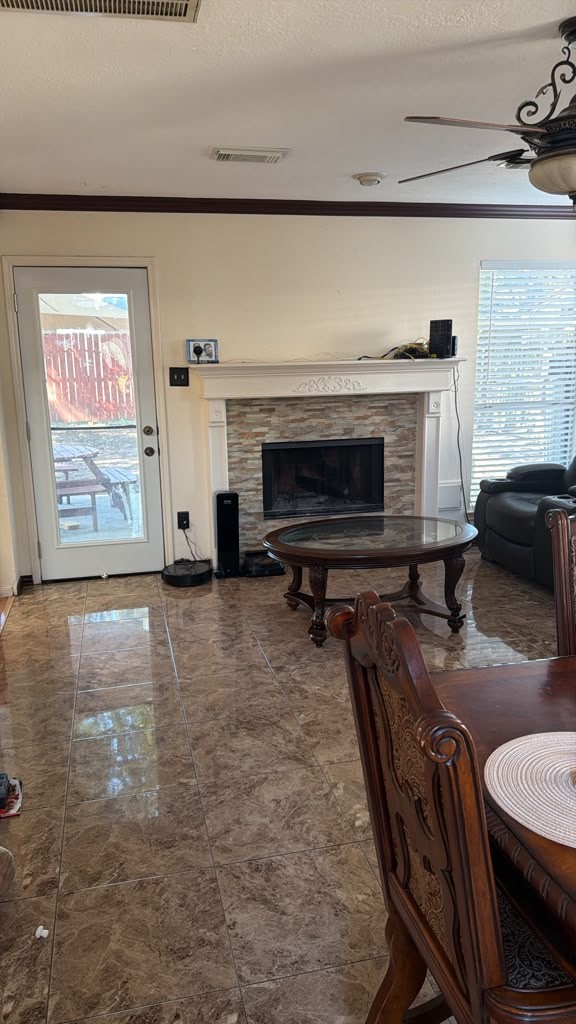 1122 Wentworth Drive, Pearland, TX 77584
