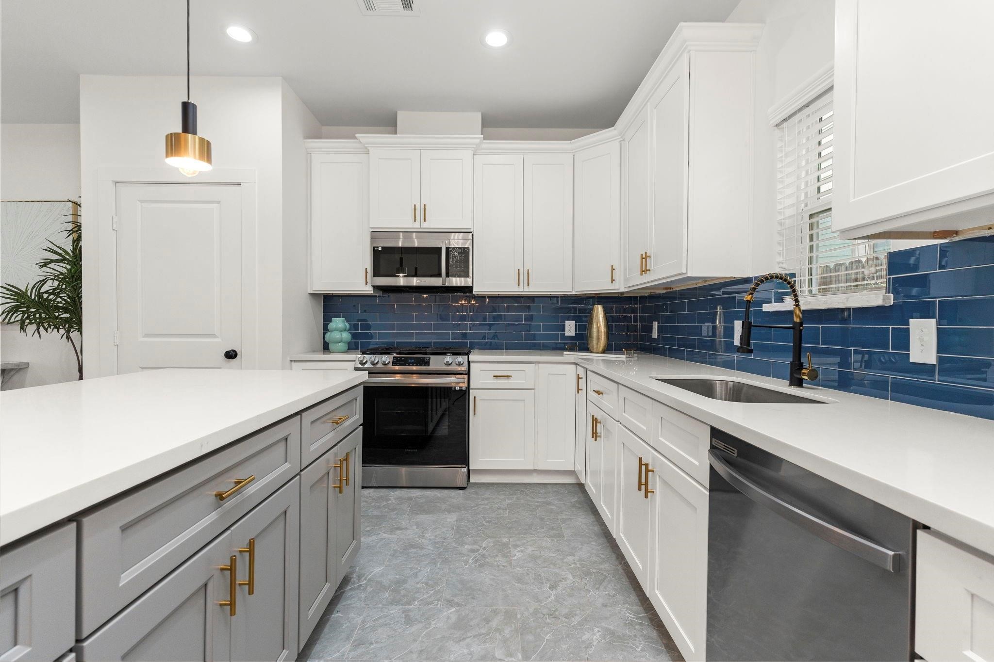 1517 Egypt Street, Houston, TX 77009
