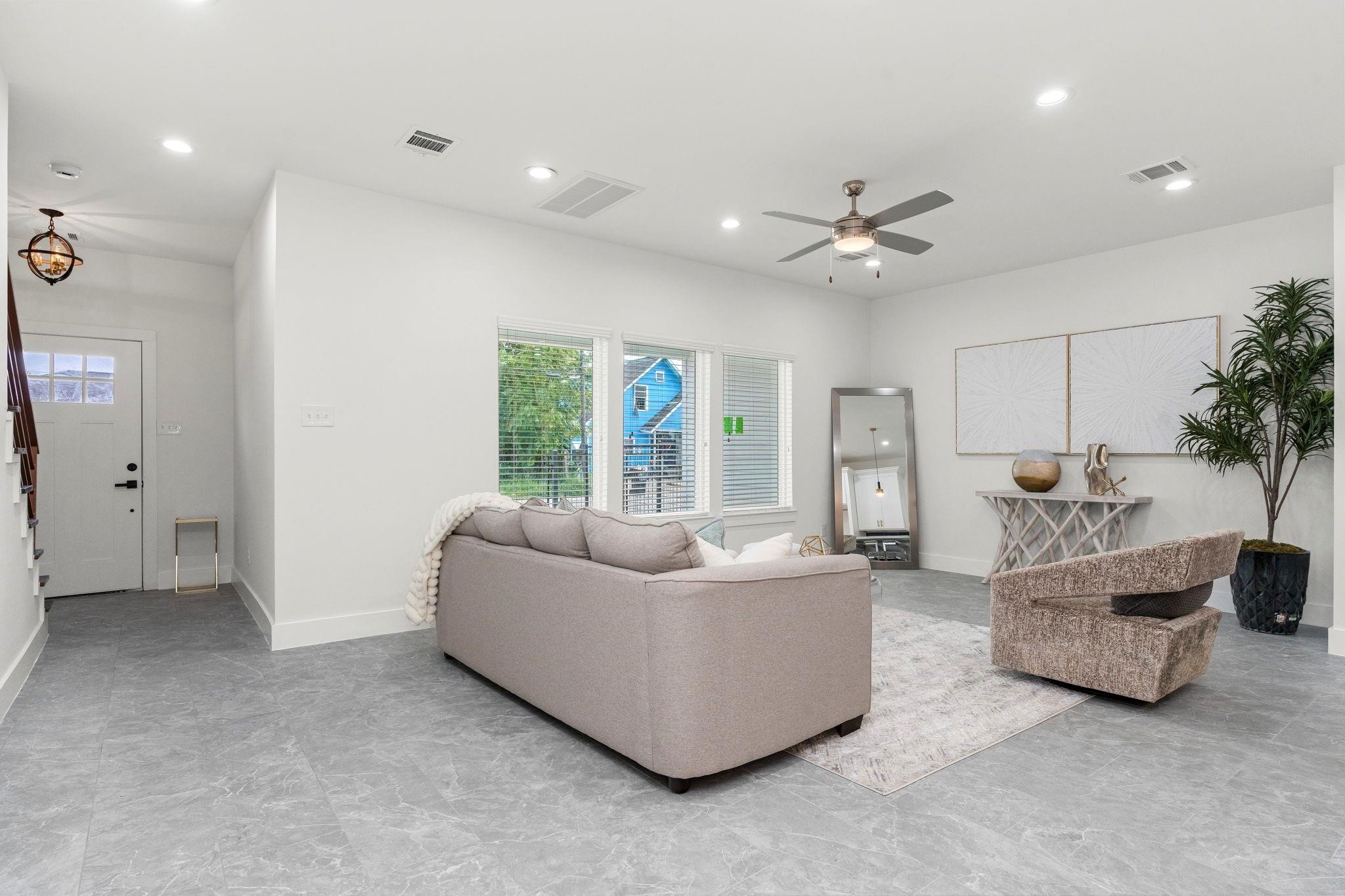 1517 Egypt Street, Houston, TX 77009