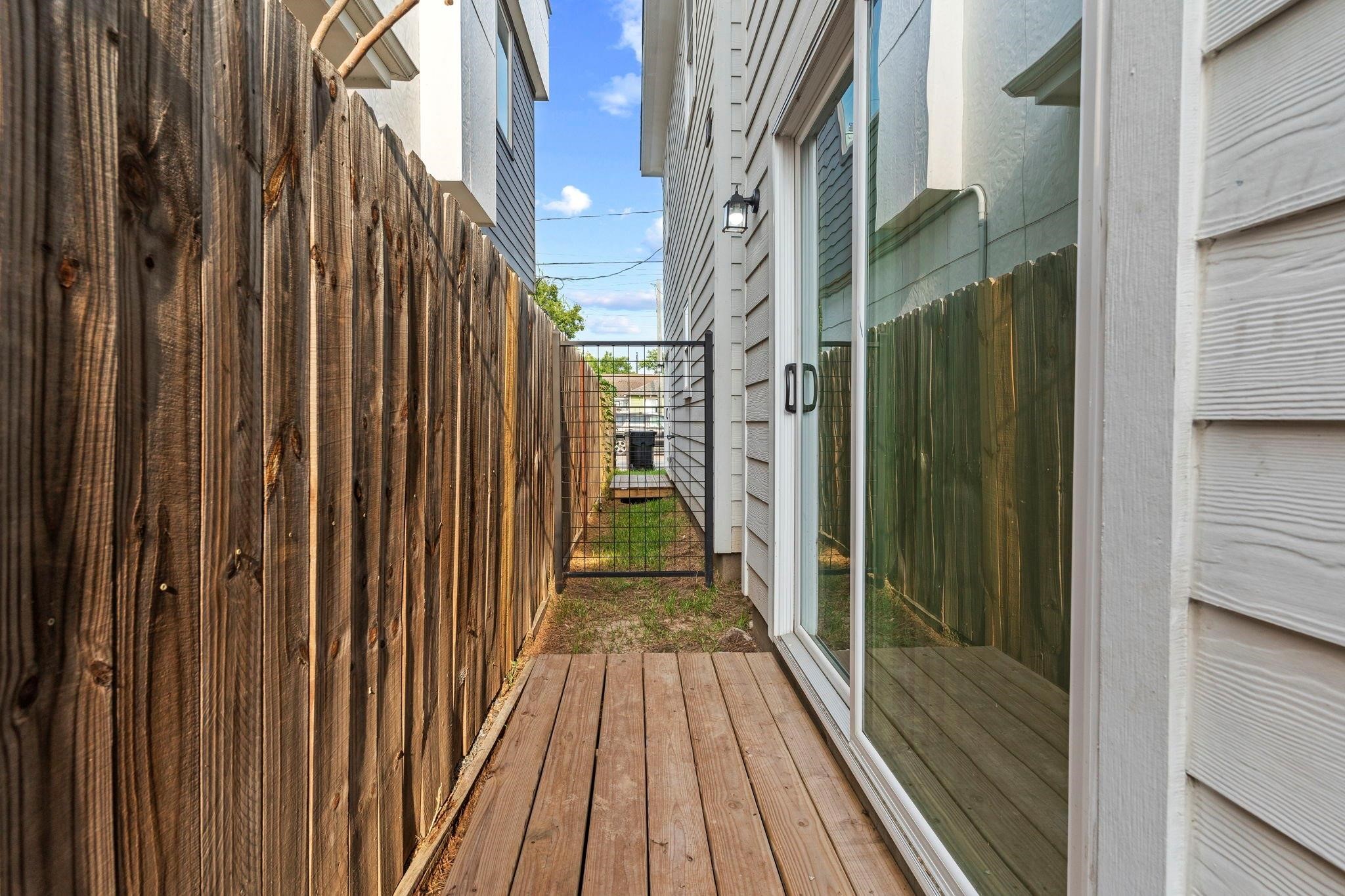 1517 Egypt Street, Houston, TX 77009