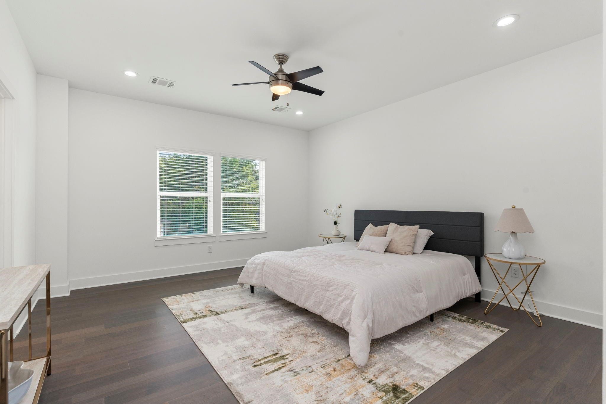 1517 Egypt Street, Houston, TX 77009
