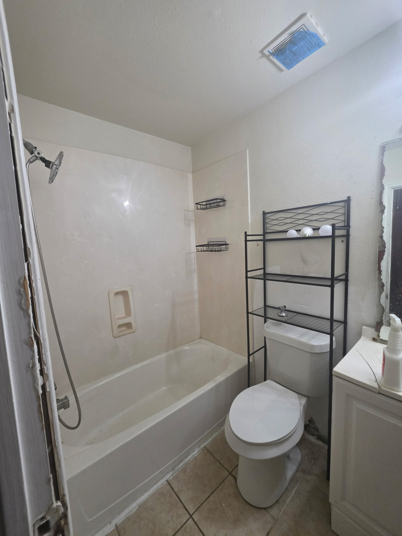 9523 Deep Valley Drive, Houston, TX 77044 9523 Deep Valley Drive, Houston, TX 77044