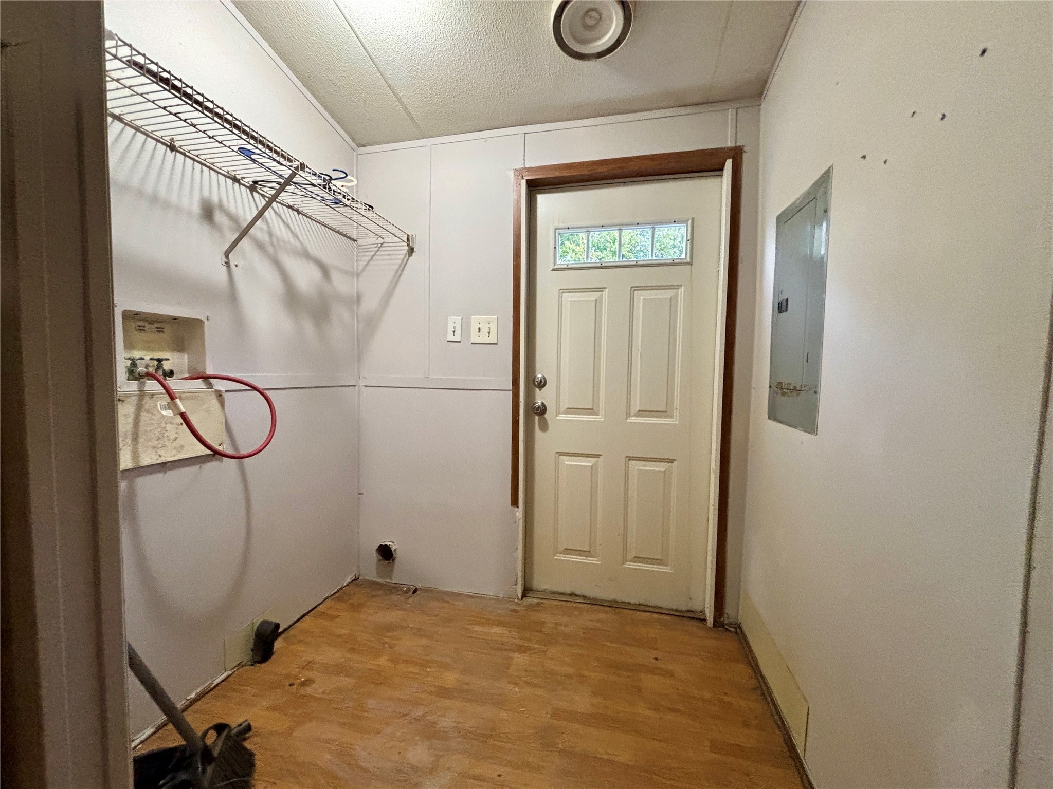 13233 Hilltop Court, Willis, TX 77318