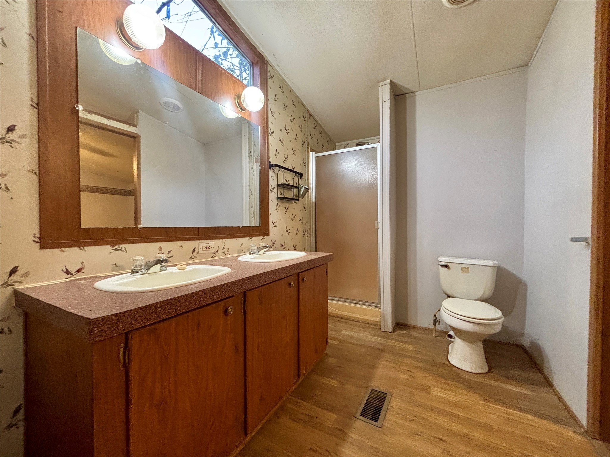 13233 Hilltop Court, Willis, TX 77318
