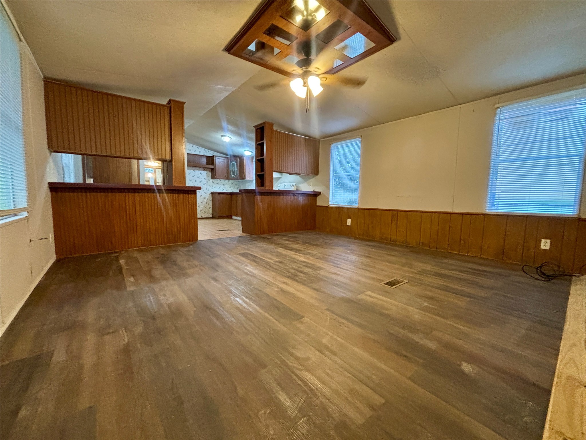 13233 Hilltop Court, Willis, TX 77318