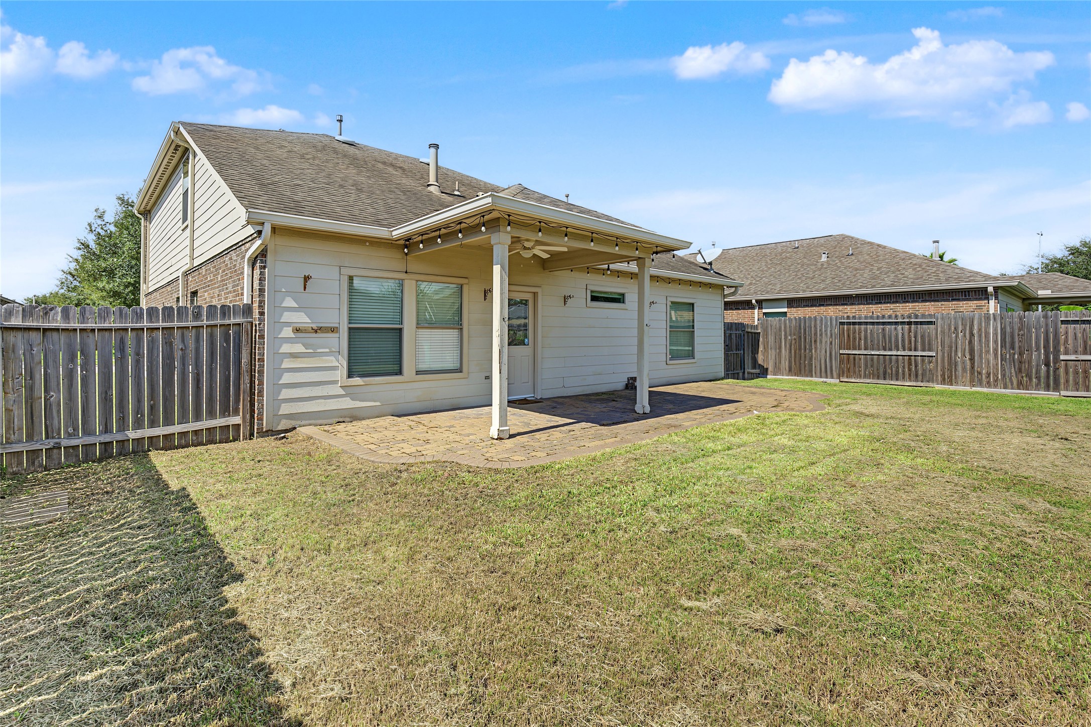 5318 Fossil Stone Lane, Richmond, TX 77407