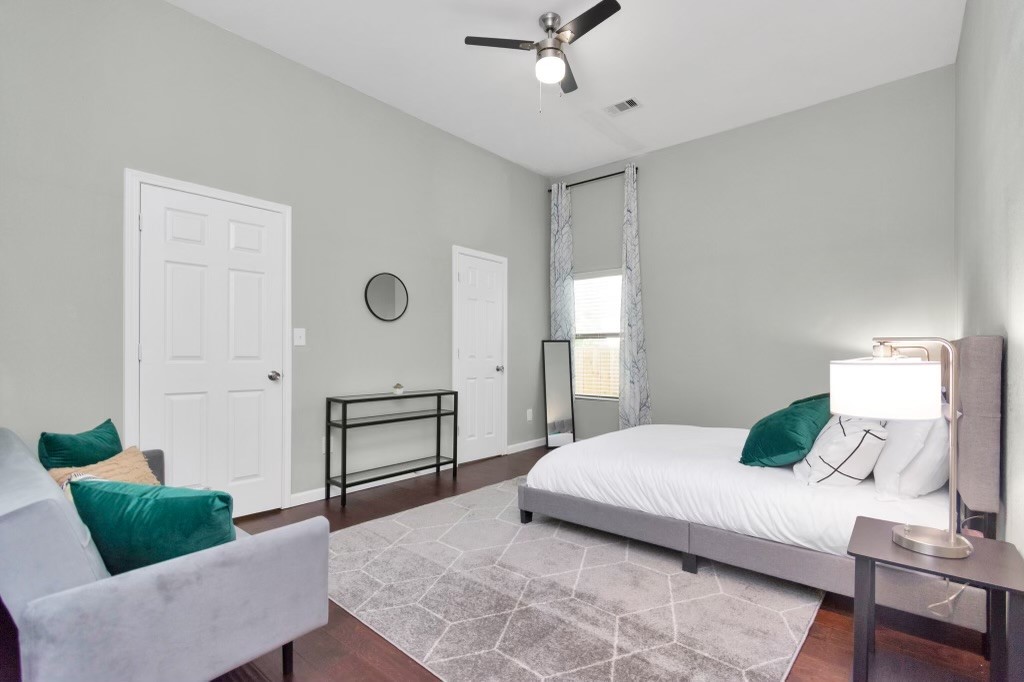 229 Everton Street, Houston, TX 77003 229 Everton Street, Houston, TX 77003