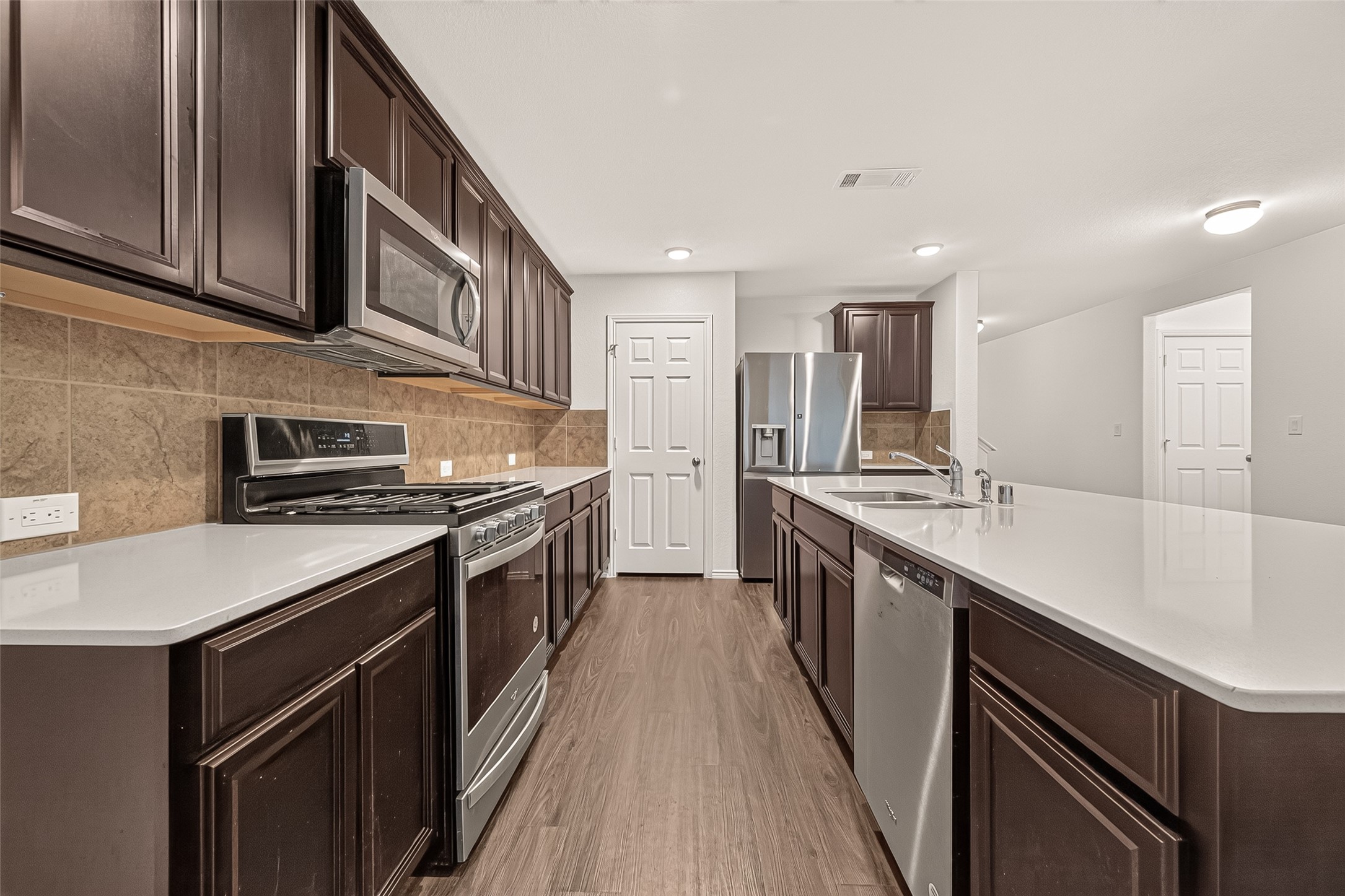 2011 Lost Timbers Drive, Conroe, TX 77304
