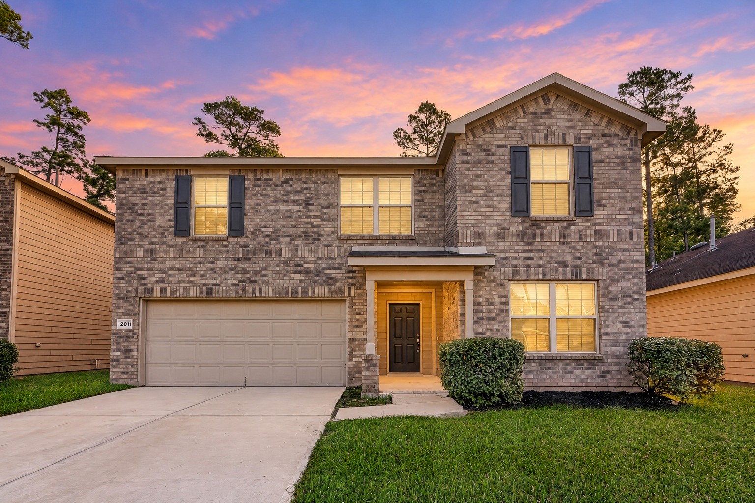 Beautiful 2-story home featuring an impressive brick elevation in the sought-after community of The Woods of Conroe! This 5-bedroom, 3-bath home offers 2 BEDROOMS DOWN, including the primary suite, and an inviting open-concept layout.
