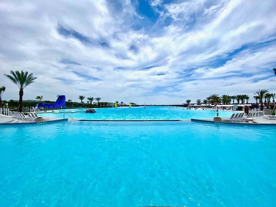13021 Leisure Cove Drive, Texas City, TX 77568