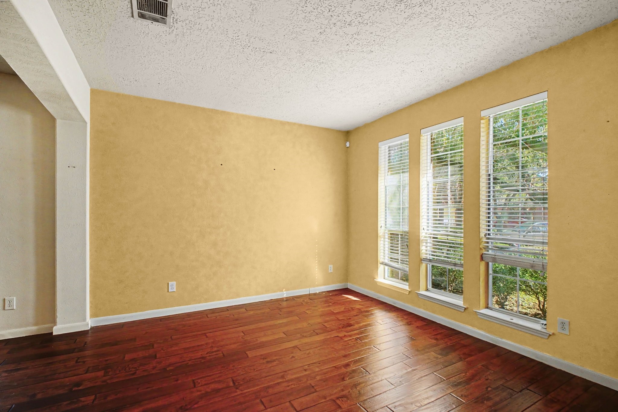 4106 Harwood Drive, Sugar Land, TX 77479